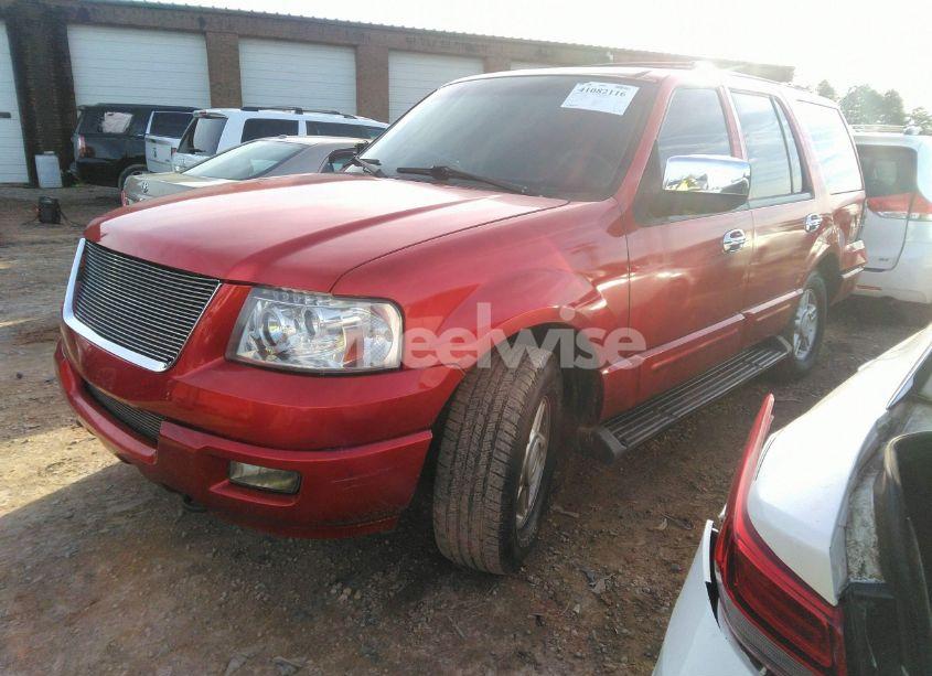 Photo 2 of 2003 Ford Expedition XLT/XLT PREMIUM (VIN 1FMPU16W13LA18882)