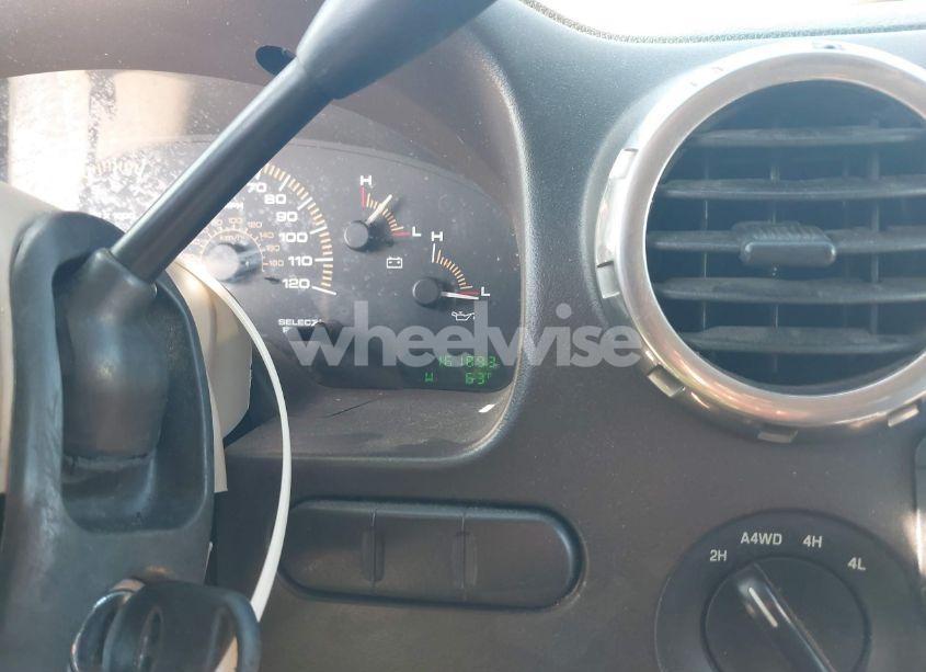 Photo 7 of 2003 Ford Expedition XLT (VIN 1FMPU16W43LA84570)