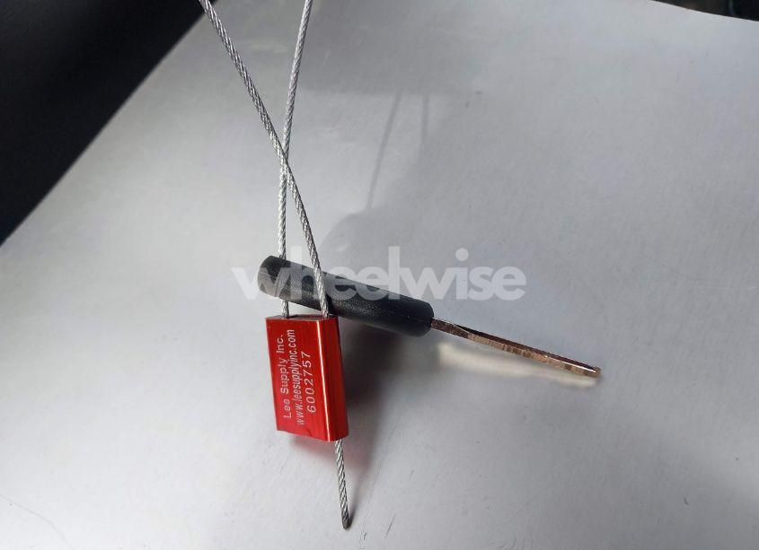 Photo 11 of 2004 Ford Expedition XLT (VIN 1FMPU16W54LB57799)