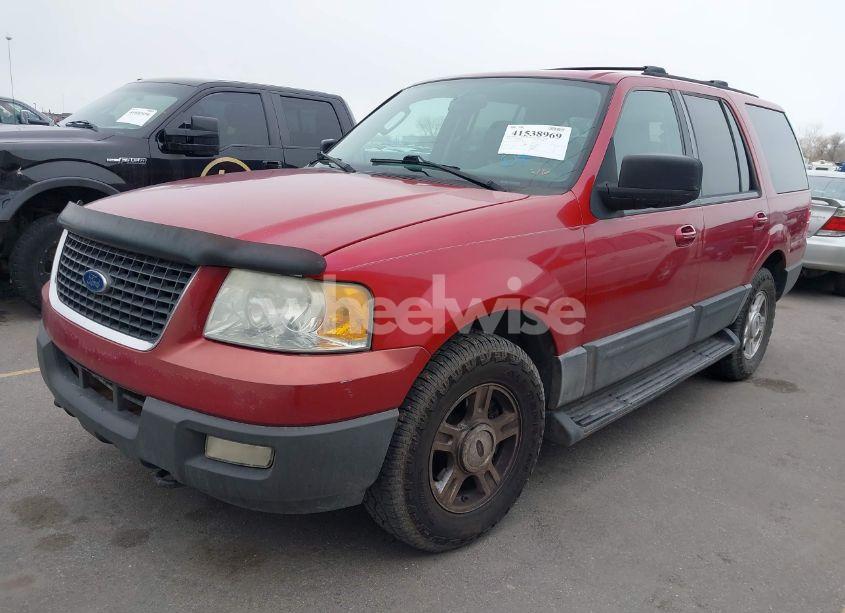 Photo 2 of 2004 Ford Expedition XLT (VIN 1FMPU16W54LB57799)