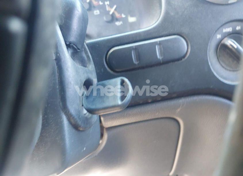 Photo 11 of 2003 Ford Expedition XLT/XLT PREMIUM (VIN 1FMPU16W63LA50775)