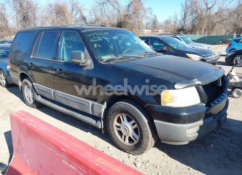 2004 Ford Expedition XLT (VIN 1FMPU16WX4LB12891) main photo