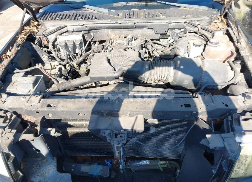 Photo 10 of 2004 Ford Expedition XLT (VIN 1FMPU16WX4LB12891)