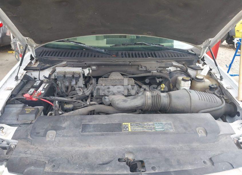 Photo 10 of 2005 Ford Expedition EDDIE BAUER/KING RANCH (VIN 1FMPU17505LB13376)