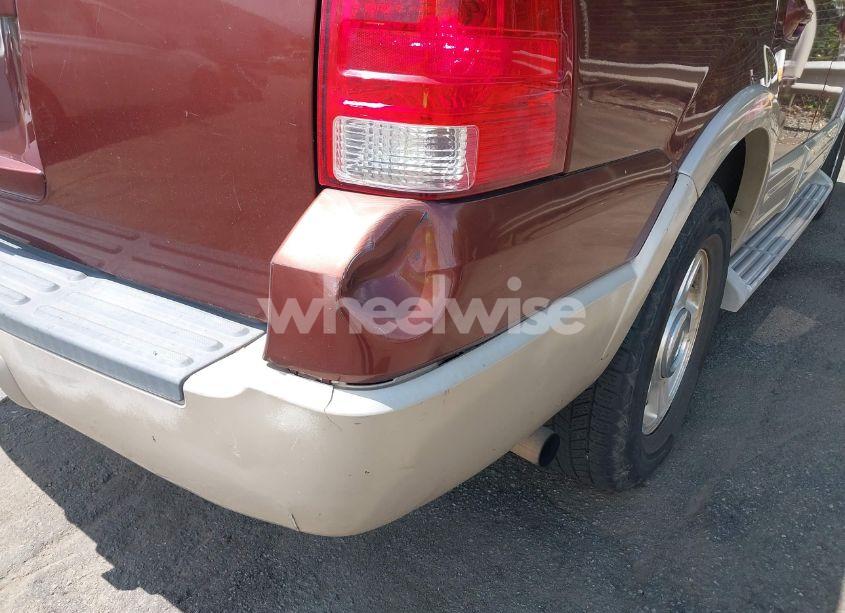 Photo 6 of 2006 Ford Expedition EDDIE BAUER (VIN 1FMPU17506LA44450)