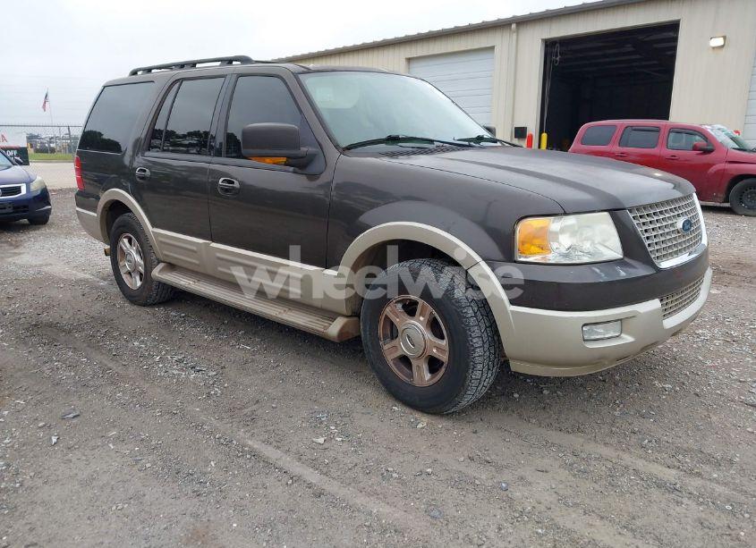 2005 Ford Expedition EDDIE BAUER/KING RANCH (VIN 1FMPU17515LA76824) main photo
