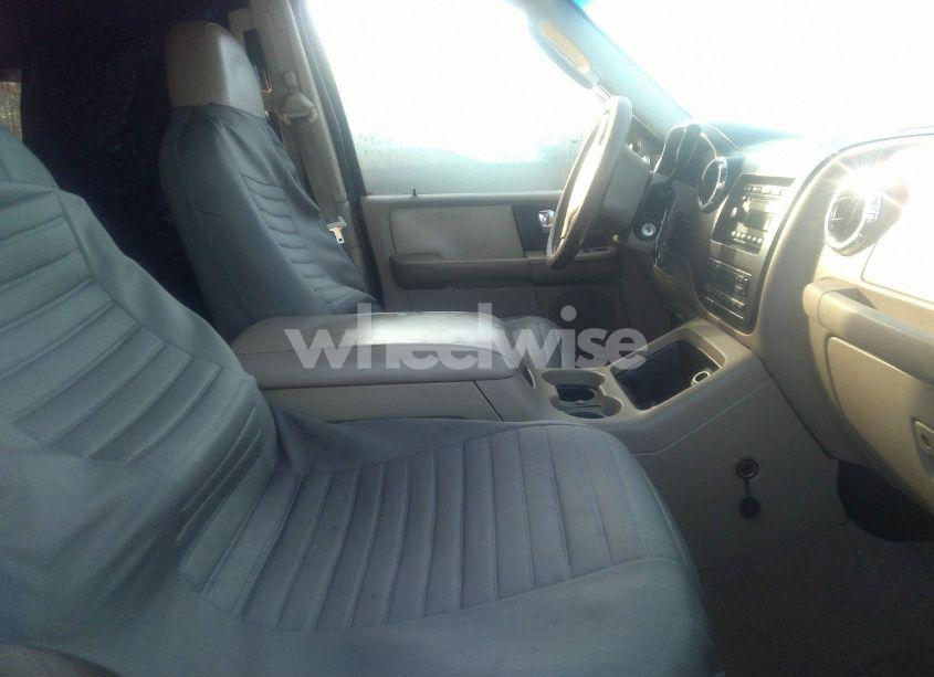 Photo 5 of 2005 Ford Expedition EDDIE BAUER/KING RANCH (VIN 1FMPU17535LA30508)