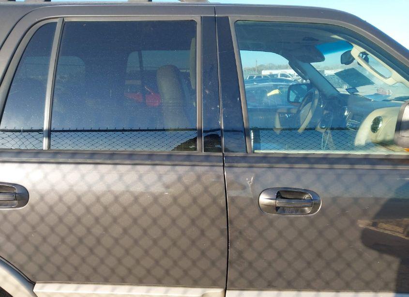 Photo 13 of 2005 Ford Expedition EDDIE BAUER/KING RANCH (VIN 1FMPU17565LA92176)