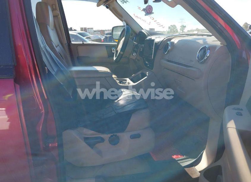 Photo 5 of 2005 Ford Expedition EDDIE BAUER/KING RANCH (VIN 1FMPU17575LA70168)