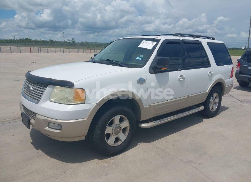 Photo 2 of 2006 Ford Expedition EDDIE BAUER/KING RANCH (VIN 1FMPU17576LB01047)