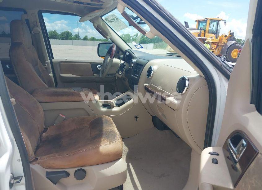 Photo 5 of 2006 Ford Expedition EDDIE BAUER/KING RANCH (VIN 1FMPU17576LB01047)