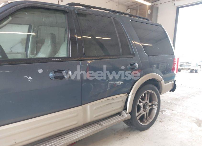 Photo 6 of 2005 Ford Expedition EDDIE BAUER/KING RANCH (VIN 1FMPU17585LA92339)