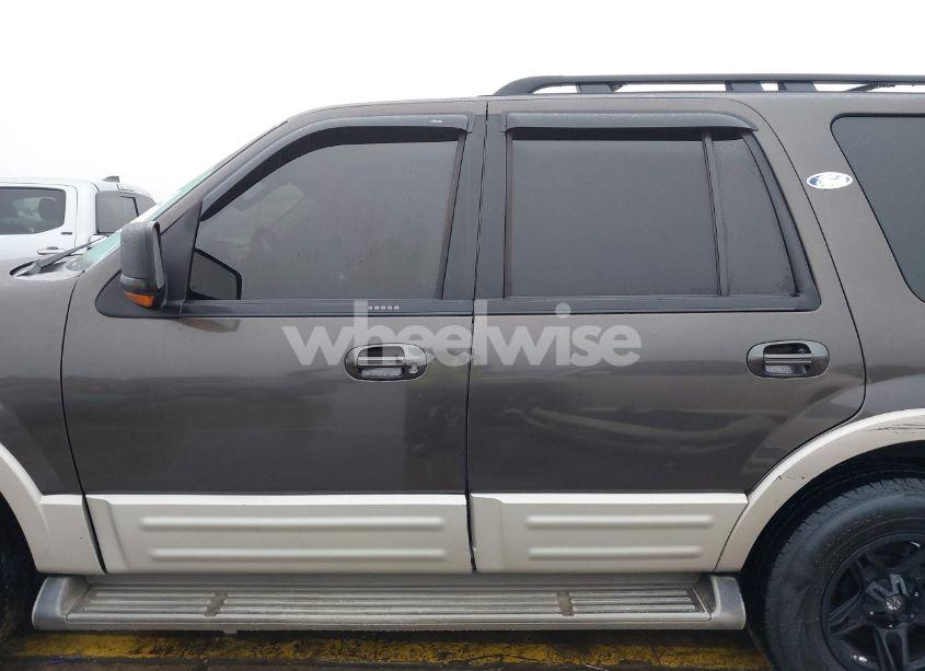 Photo 14 of 2006 Ford Expedition EDDIE BAUER/KING RANCH (VIN 1FMPU17586LA72237)