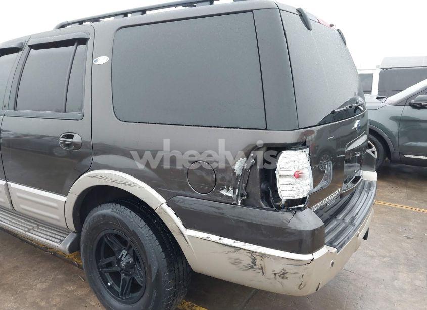 Photo 6 of 2006 Ford Expedition EDDIE BAUER/KING RANCH (VIN 1FMPU17586LA72237)
