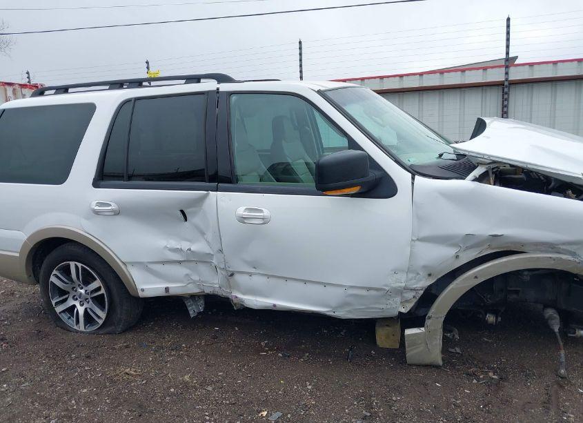 Photo 13 of 2005 Ford Expedition EDDIE BAUER/KING RANCH (VIN 1FMPU17595LA43831)
