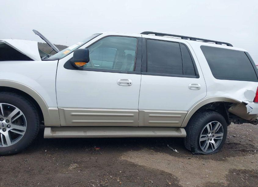 Photo 14 of 2005 Ford Expedition EDDIE BAUER/KING RANCH (VIN 1FMPU17595LA43831)