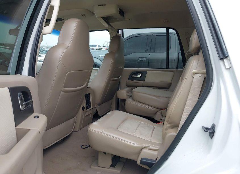 Photo 8 of 2005 Ford Expedition EDDIE BAUER/KING RANCH (VIN 1FMPU17595LA43831)