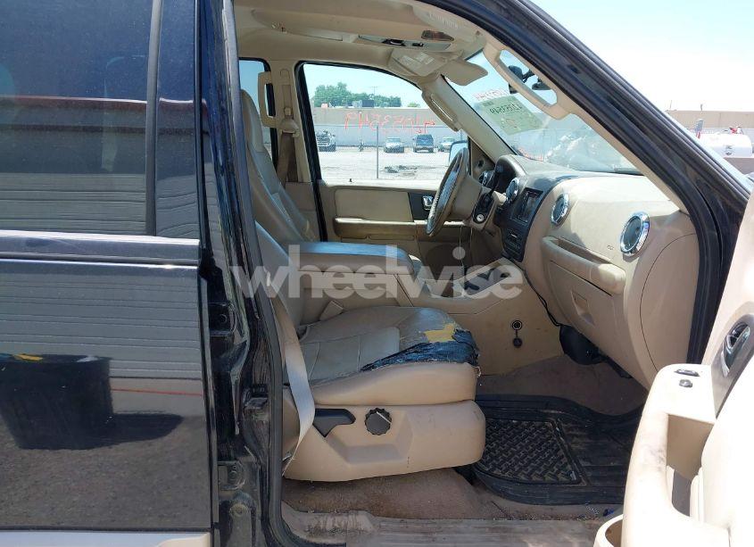 Photo 5 of 2005 Ford Expedition EDDIE BAUER/KING RANCH (VIN 1FMPU17595LB13361)