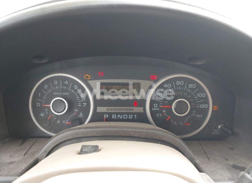 Photo 7 of 2005 Ford Expedition EDDIE BAUER/KING RANCH (VIN 1FMPU17595LB13361)