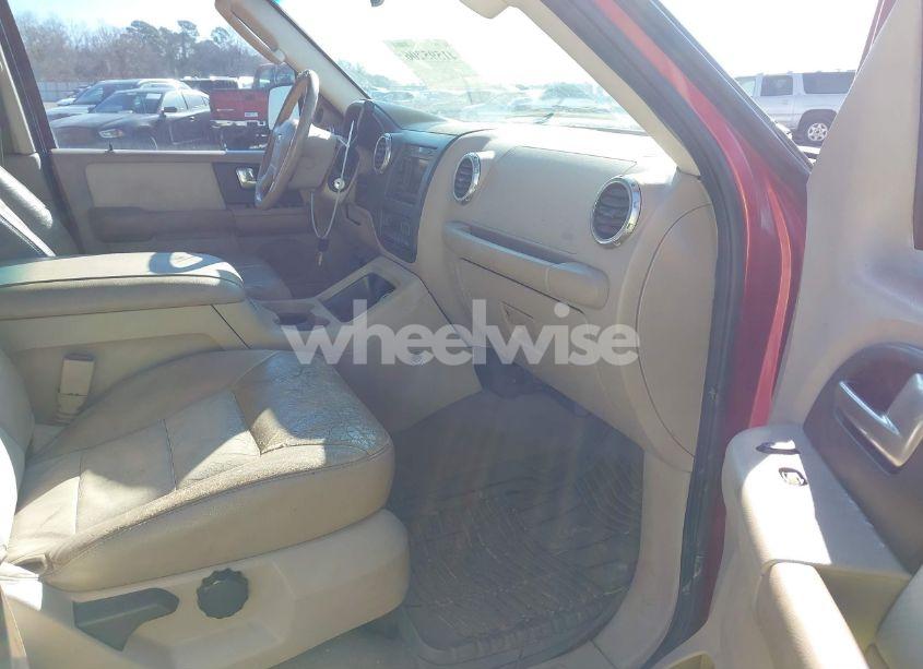 Photo 5 of 2003 Ford Expedition EDDIE BAUER (VIN 1FMPU17L13LC54937)