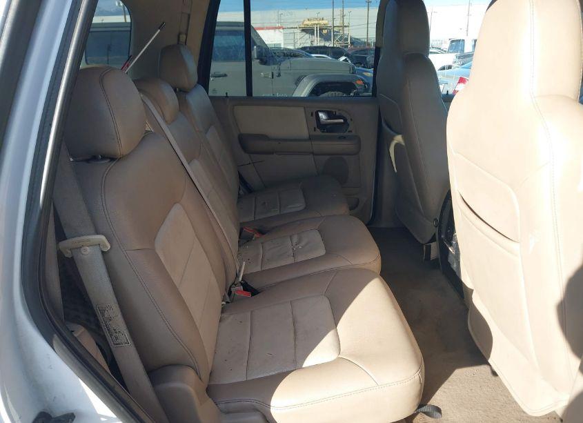 Photo 8 of 2003 Ford Expedition EDDIE BAUER (VIN 1FMPU17L33LC20207)