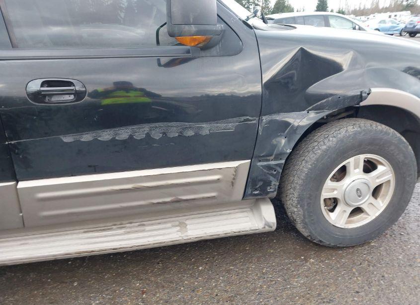 Photo 6 of 2004 Ford Expedition EDDIE BAUER (VIN 1FMPU17L34LA79527)