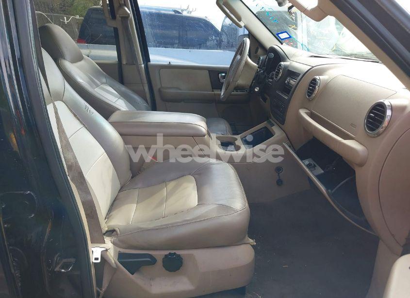 Photo 5 of 2003 Ford Expedition EDDIE BAUER (VIN 1FMPU17L43LC12598)