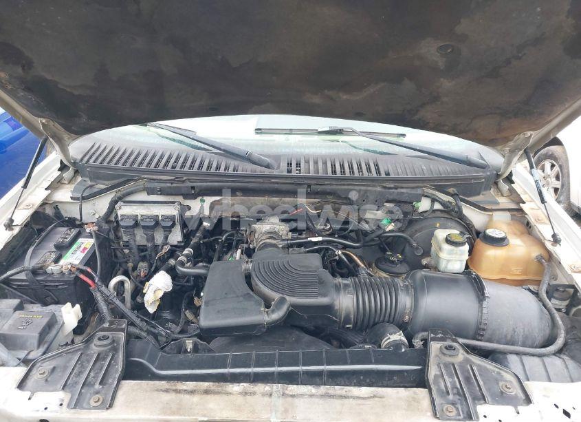 Photo 10 of 2003 Ford Expedition EDDIE BAUER (VIN 1FMPU17L73LB07831)