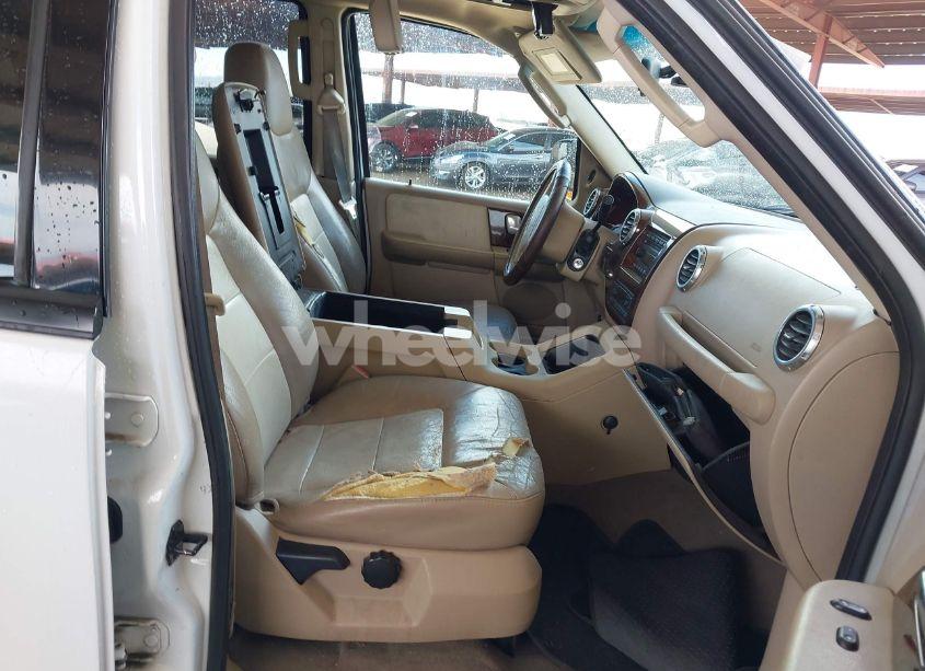 Photo 5 of 2003 Ford Expedition EDDIE BAUER (VIN 1FMPU17L73LC55526)