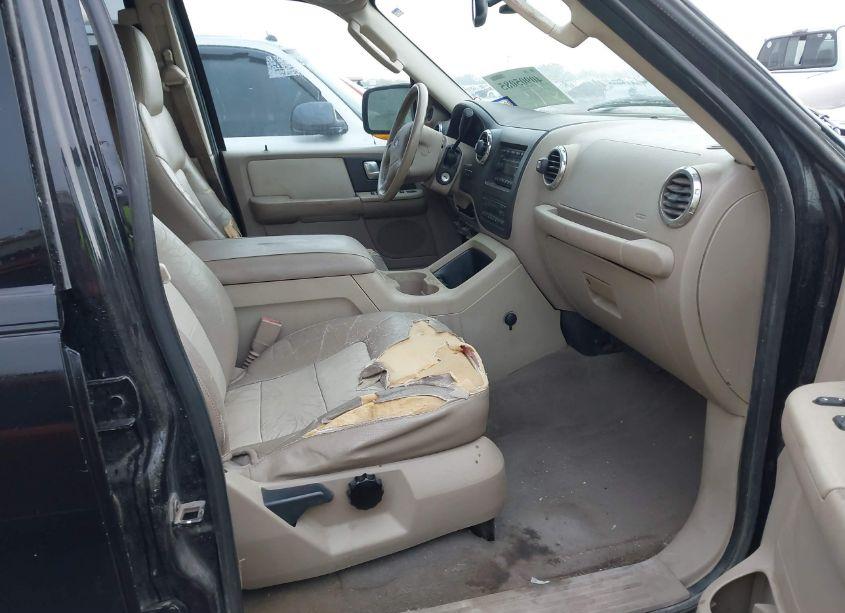 Photo 5 of 2003 Ford Expedition EDDIE BAUER (VIN 1FMPU17L83LB43155)