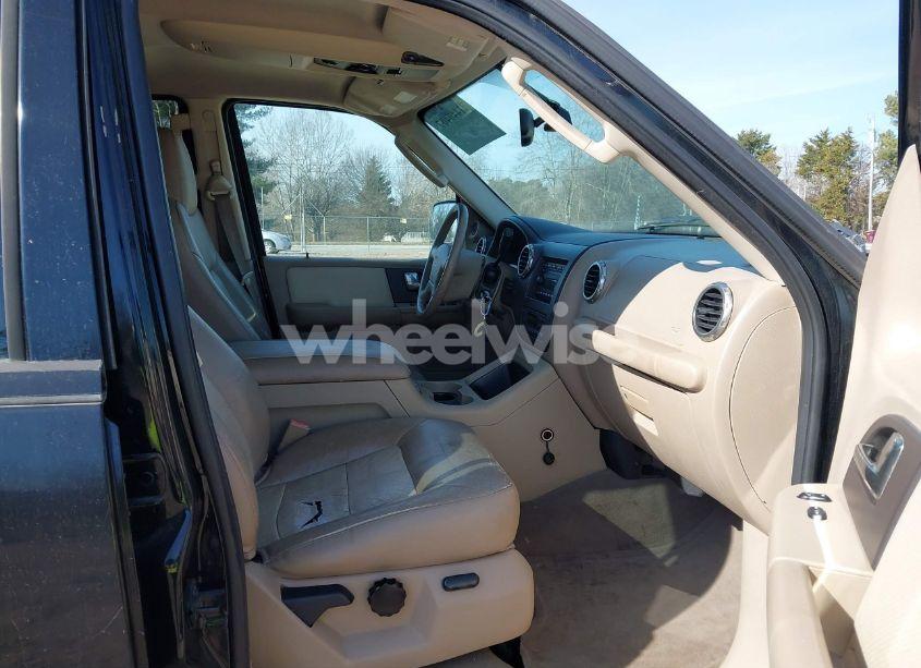 Photo 5 of 2003 Ford Expedition EDDIE BAUER (VIN 1FMPU17L83LB45200)