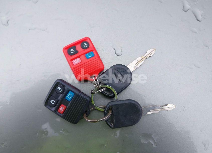 Photo 11 of 2005 Ford Expedition EDDIE BAUER/KING RANCH (VIN 1FMPU18535LA72174)