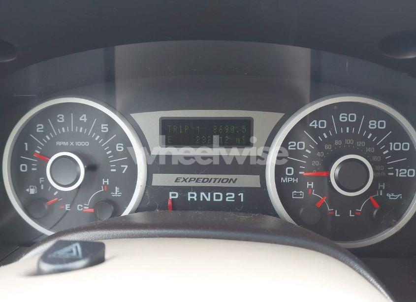 Photo 7 of 2005 Ford Expedition EDDIE BAUER/KING RANCH (VIN 1FMPU18535LA72174)