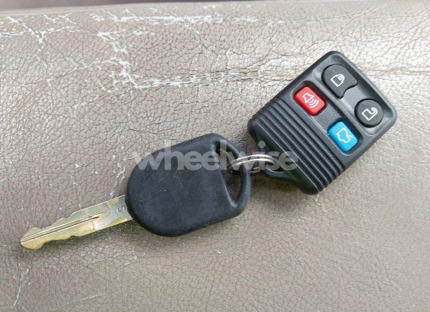 Photo 11 of 2003 Ford Expedition EDDIE BAUER (VIN 1FMPU18L03LA46417)