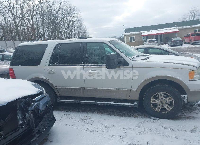 Photo 13 of 2003 Ford Expedition EDDIE BAUER (VIN 1FMPU18L13LA20747)