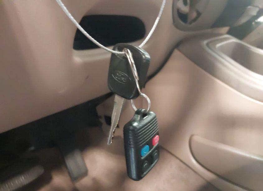 Photo 11 of 1998 Ford Expedition EDDIE BAUER/XLT (VIN 1FMPU18L1WLB56283)