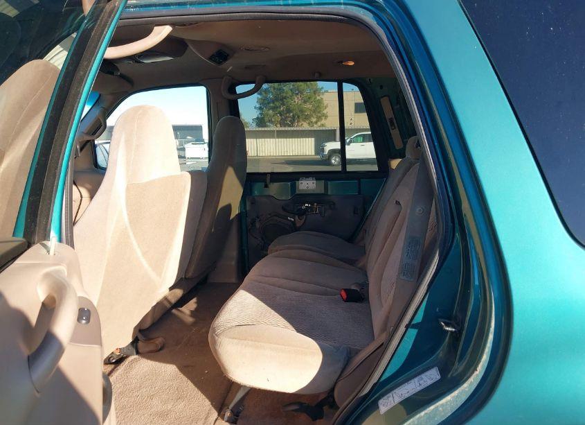 Photo 8 of 1998 Ford Expedition EDDIE BAUER/XLT (VIN 1FMPU18L2WLB65008)