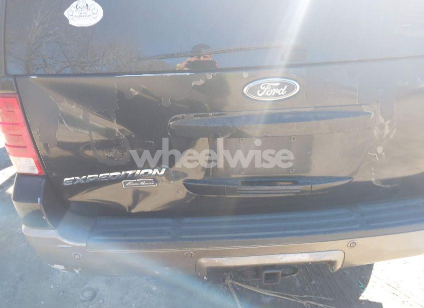 Photo 6 of 2004 Ford Expedition EDDIE BAUER (VIN 1FMPU18L44LA16712)