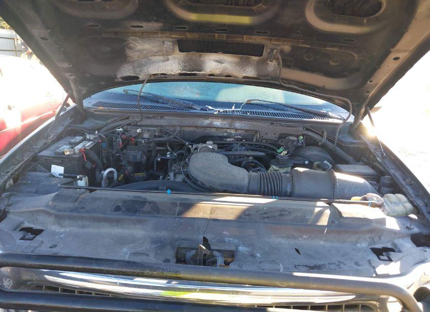 Photo 10 of 1998 Ford Expedition EDDIE BAUER/XLT (VIN 1FMPU18L4WLC44227)