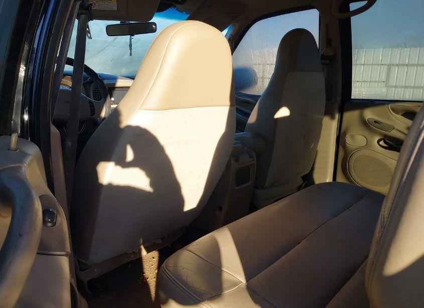 Photo 8 of 1998 Ford Expedition EDDIE BAUER/XLT (VIN 1FMPU18L4WLC44227)