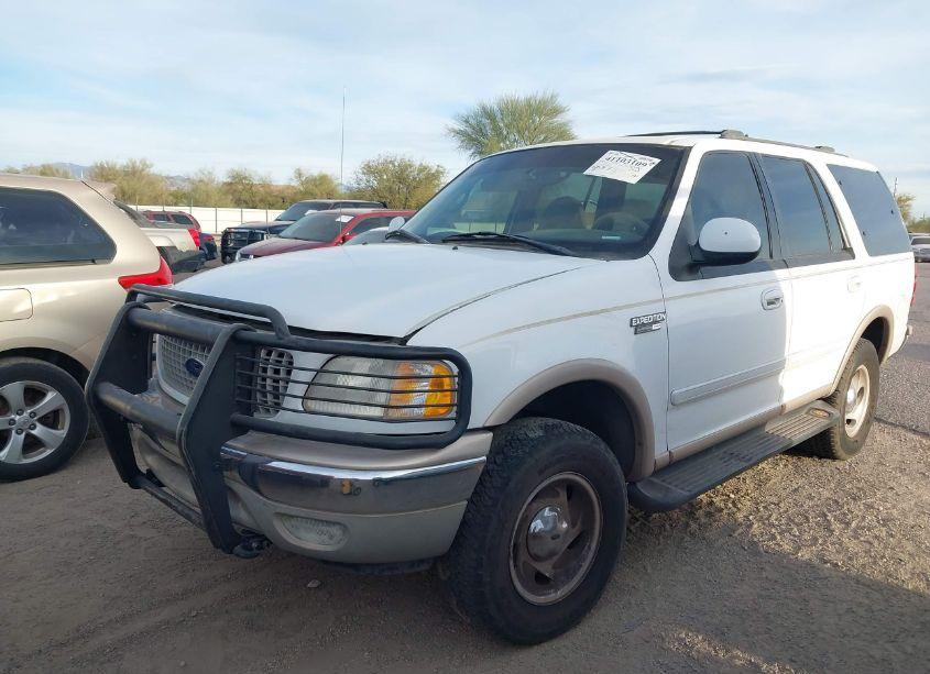 Photo 2 of 1999 Ford Expedition EDDIE BAUER/XLT (VIN 1FMPU18L4XLB82636)