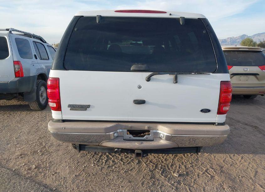Photo 6 of 1999 Ford Expedition EDDIE BAUER/XLT (VIN 1FMPU18L4XLB82636)