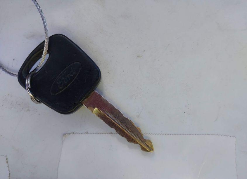 Photo 11 of 2000 Ford Expedition EDDIE BAUER (VIN 1FMPU18L4YLA04680)