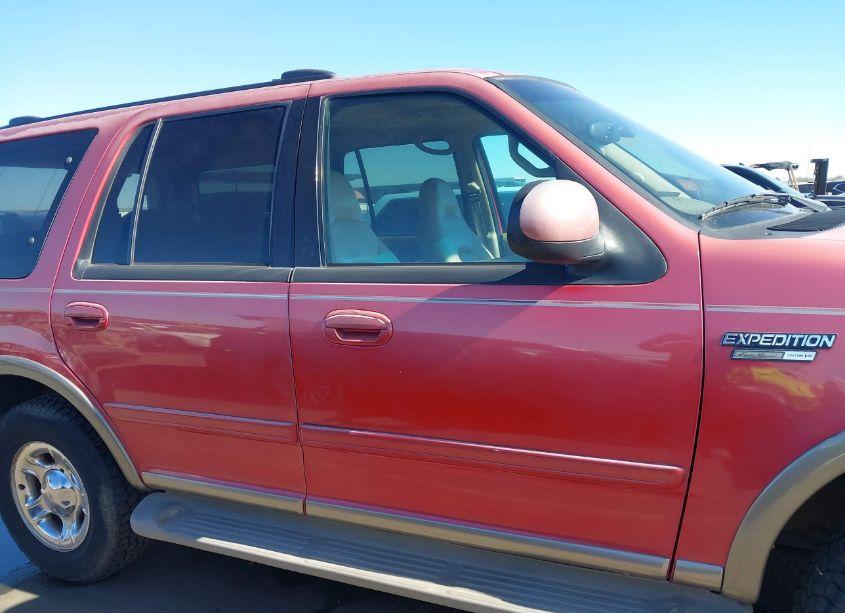 Photo 13 of 2000 Ford Expedition EDDIE BAUER (VIN 1FMPU18L4YLA04680)