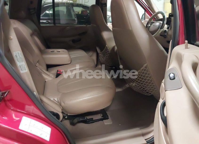 Photo 8 of 1998 Ford Expedition EDDIE BAUER/XLT (VIN 1FMPU18L5WLA30296)