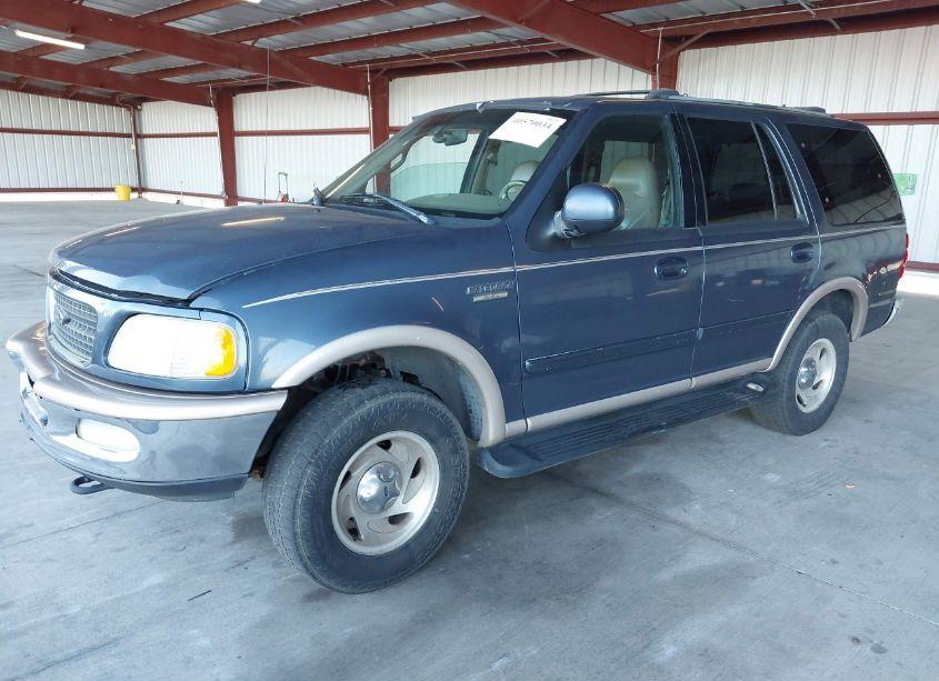 Photo 2 of 1998 Ford Expedition EDDIE BAUER/XLT (VIN 1FMPU18L5WLC48304)