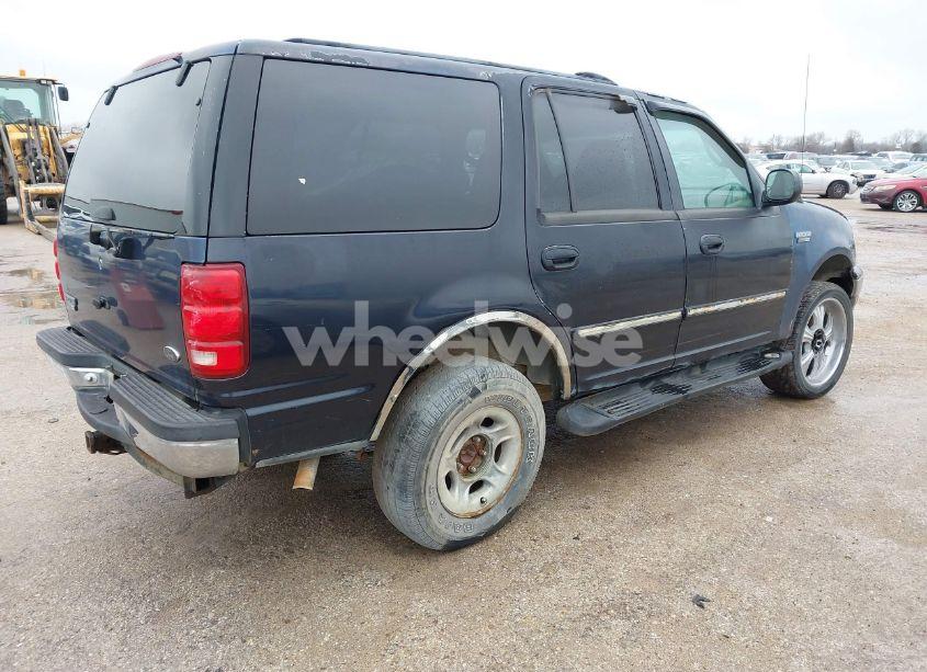 Photo 4 of 1999 Ford Expedition EDDIE BAUER/XLT (VIN 1FMPU18L5XLB26852)