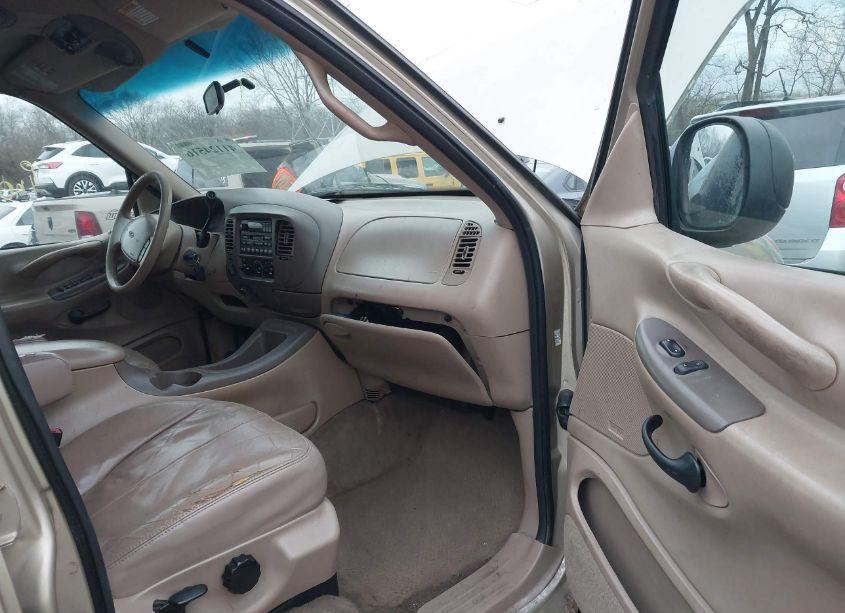 Photo 5 of 1999 Ford Expedition EDDIE BAUER/XLT (VIN 1FMPU18L5XLC23937)