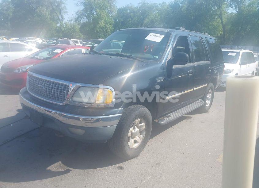 Photo 2 of 1999 Ford Expedition EDDIE BAUER/XLT (VIN 1FMPU18L5XLC28247)