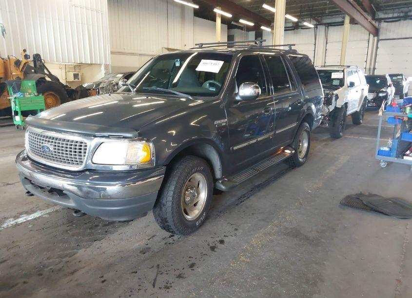 Photo 2 of 1999 Ford Expedition EDDIE BAUER/XLT (VIN 1FMPU18L6XLA06445)